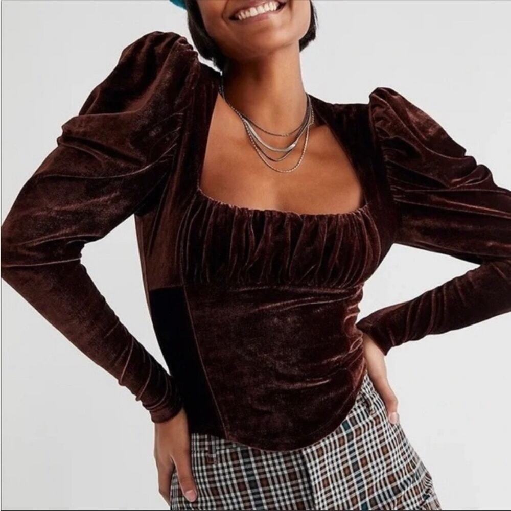 NEW Free People Hold Me Brown Velvet Top Size Large - Picture 5 of 5